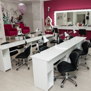 Quartet beauty bar