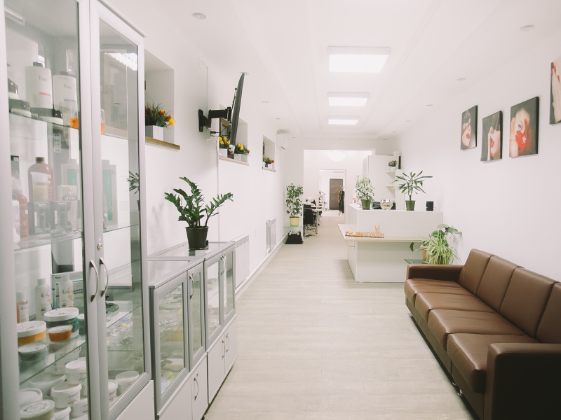 Қазір кемпірлер мен жас студенттердің порносы